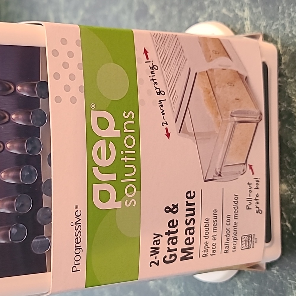 PROGRESSIVE PREP SOLUTIONS 2-WAY GRATE & MEASURE WITH PULLOUT GRATE BOX